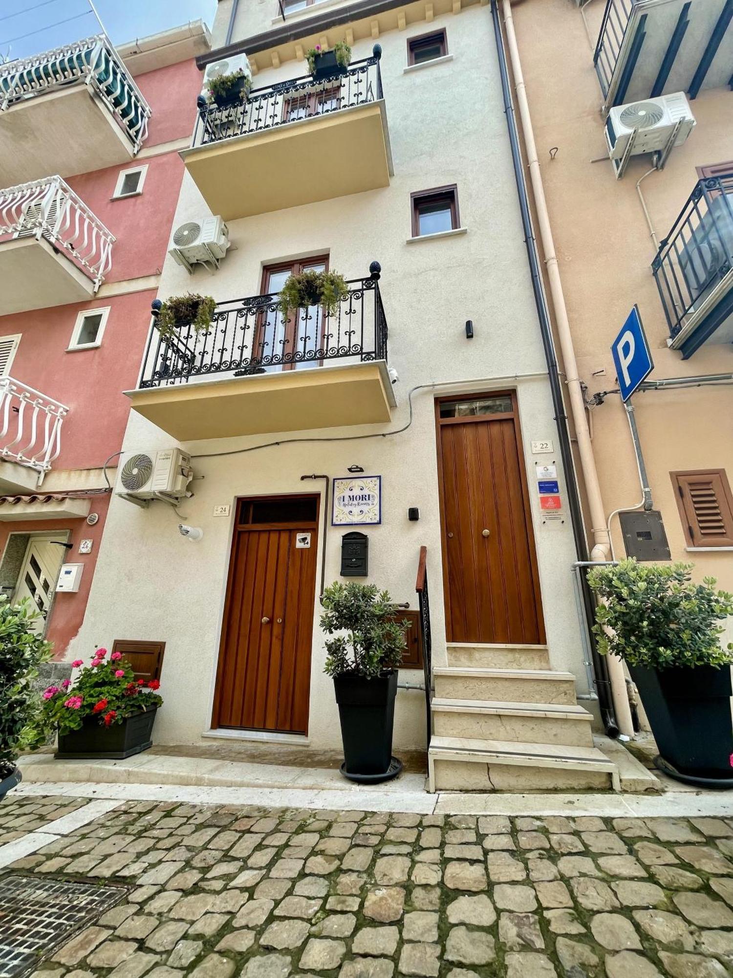 I Mori - Holiday Rooms Lascari Εξωτερικό φωτογραφία